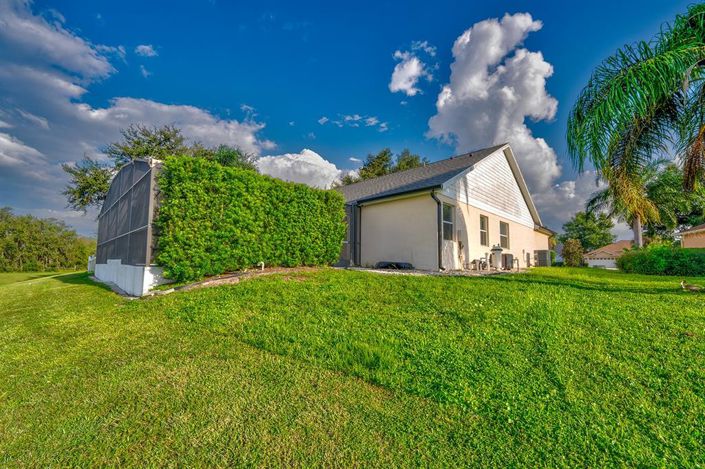 Image No.70-3 Bed Property for sale