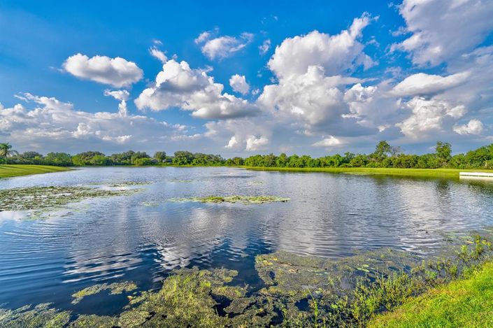 Image No.71-3 Bed Property for sale