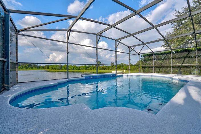 Image No.90-3 Bed Property for sale