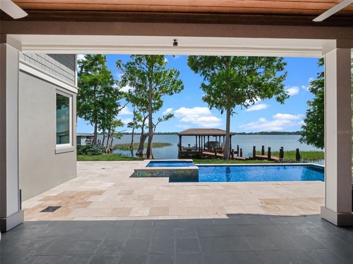 Image No.24-5 Bed Property for sale