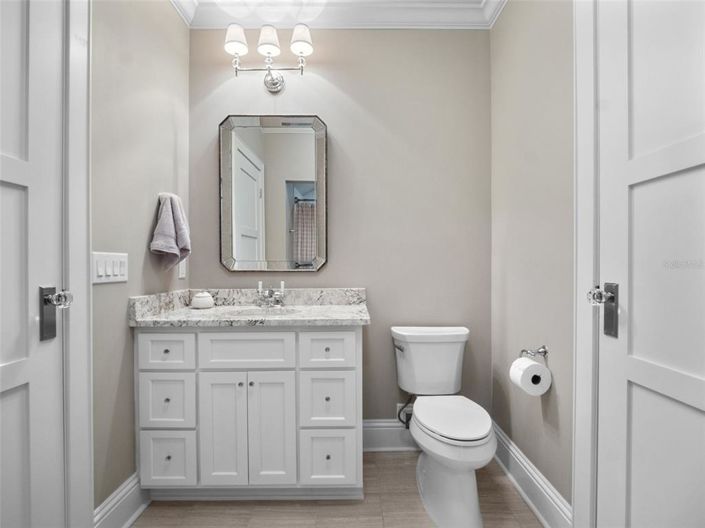 Image No.74-5 Bed Property for sale