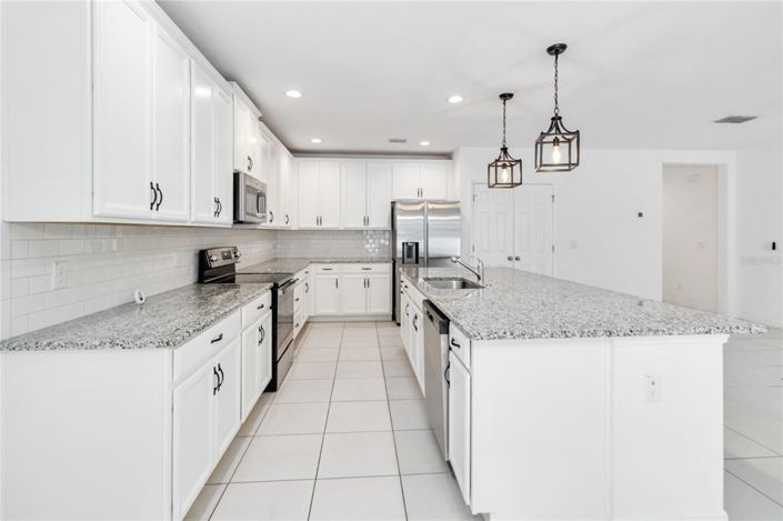 Image No.12-Propriété de 4 chambres à vendre à Davenport