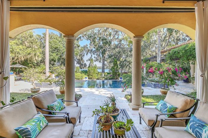 Image No.59-7 Bed Property for sale