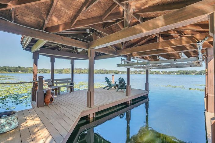 Image No.74-7 Bed Property for sale