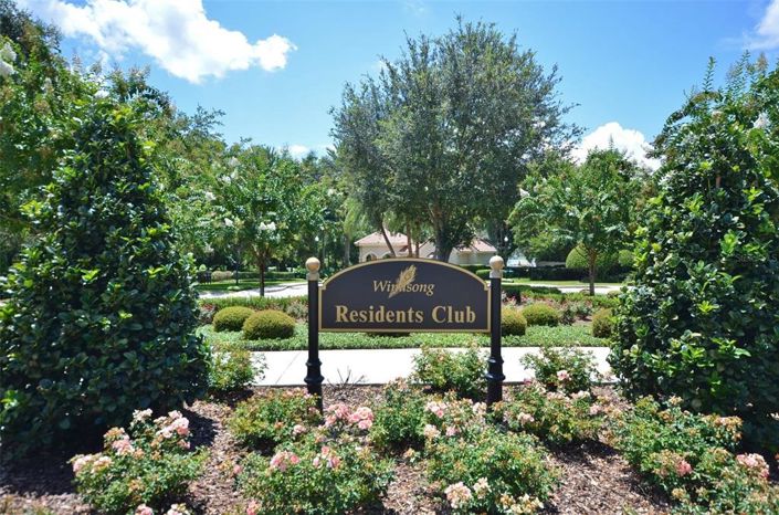 Image No.79-7 Bed Property for sale