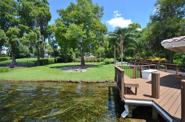 Image No.85-7 Bed Property for sale