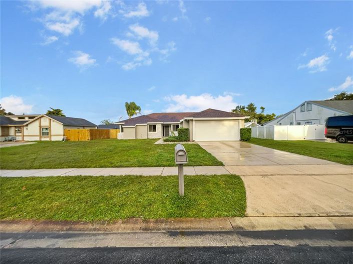 Image No.1-3 Bed Property for sale