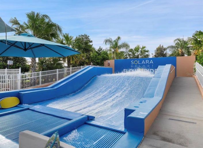 Image No.2-Propriété de 7 chambres à vendre à Kissimmee