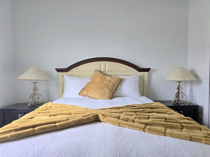 Image No.17-4 Bed Property for sale