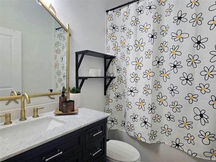 Image No.22-4 Bed Property for sale