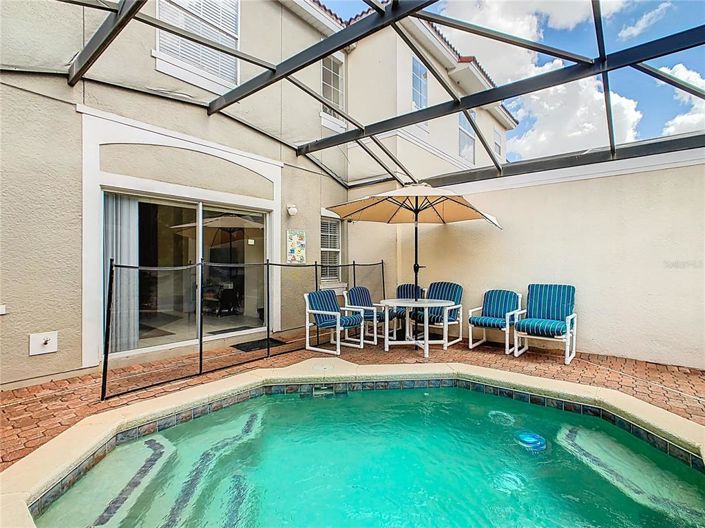 Image No.31-3 Bed Townhouse for sale