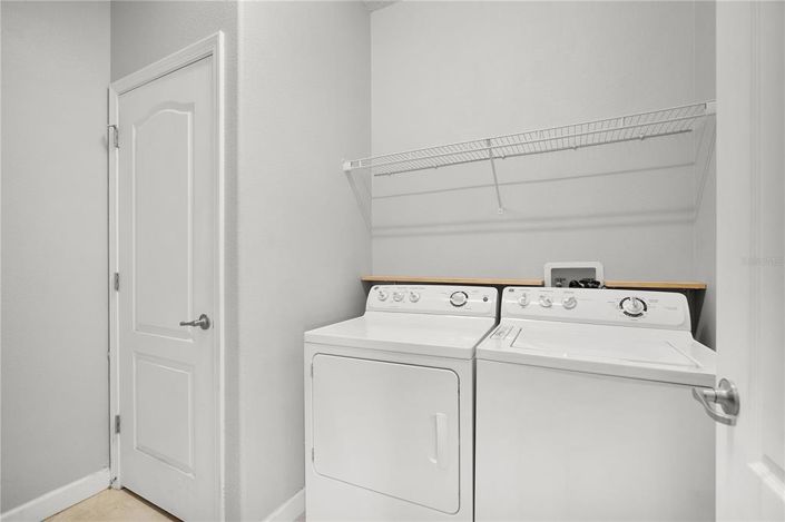 Image No.23-5 Bed Property for sale