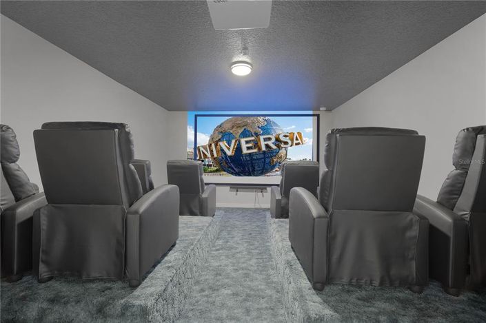 Image No.27-5 Bed Property for sale