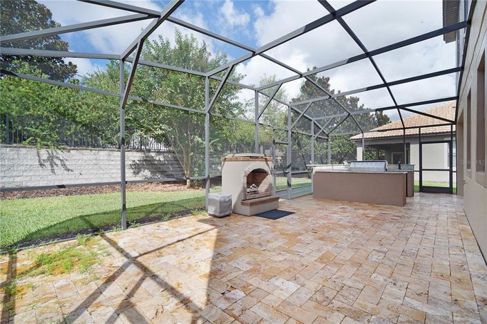 Image No.55-5 Bed Property for sale