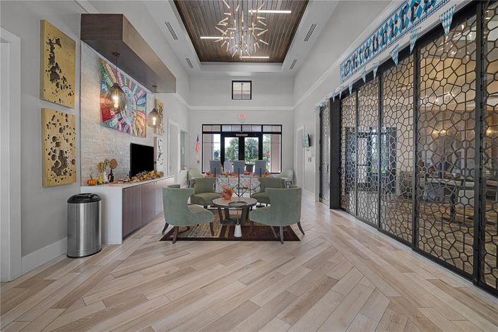 Image No.73-5 Bed Property for sale