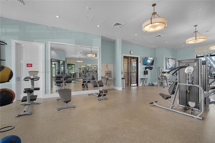 Image No.78-5 Bed Property for sale