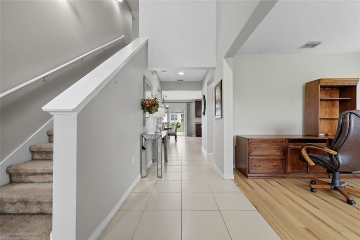 Image No.27-4 Bed Property for sale