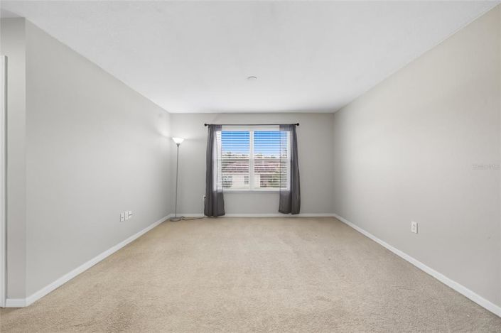 Image No.8-4 Bed Property for sale