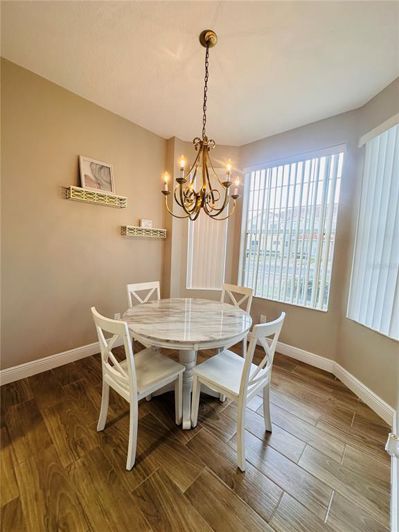 Image No.6-3 Bed Townhouse for sale