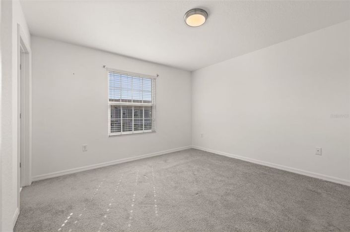 Image No.25-3 Bed Townhouse for sale