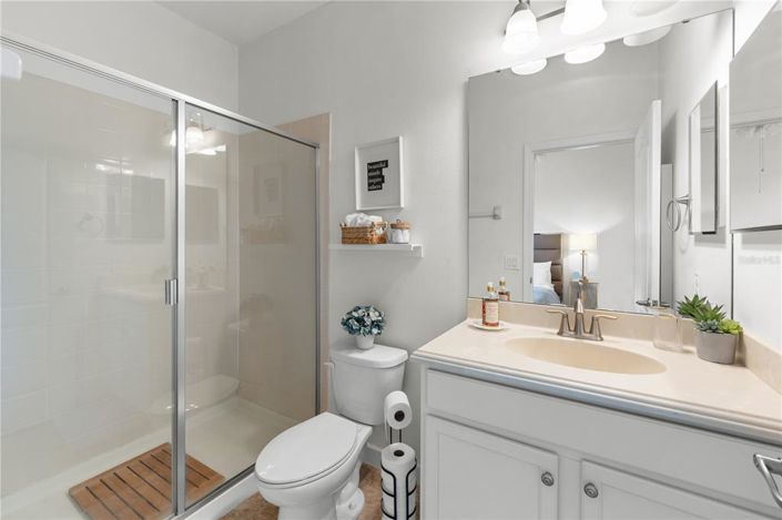 Image No.8-3 Bed Property for sale