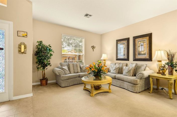 Image No.16-5 Bed Property for sale