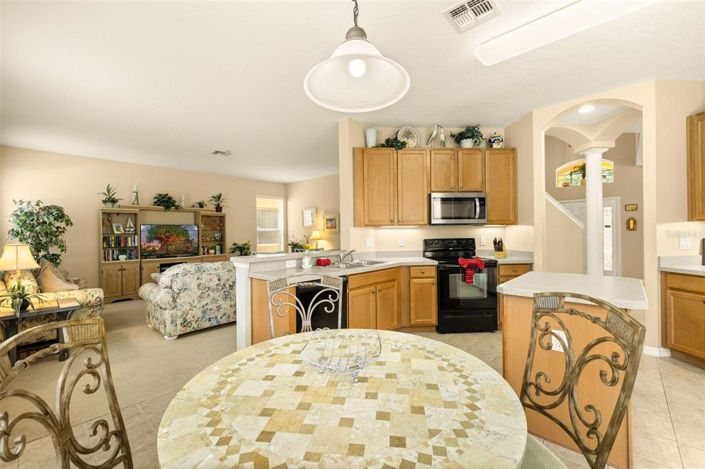 Image No.23-5 Bed Property for sale