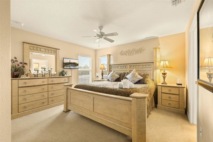 Image No.29-5 Bed Property for sale