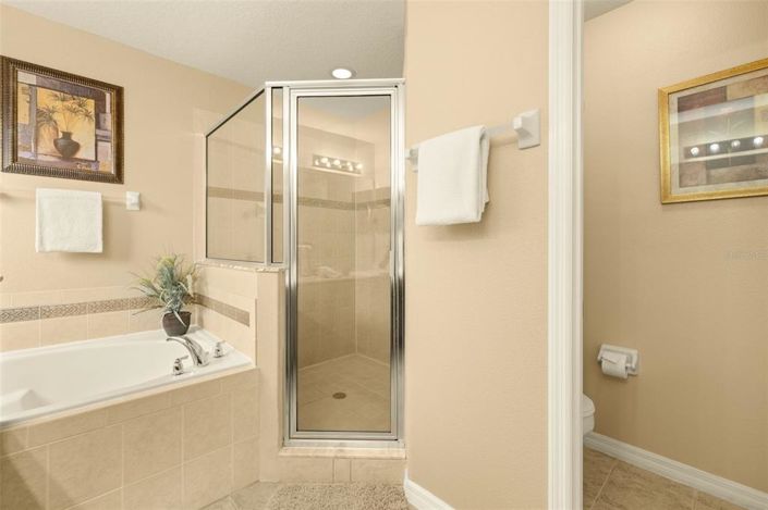 Image No.31-5 Bed Property for sale