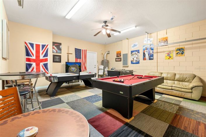 Image No.50-5 Bed Property for sale