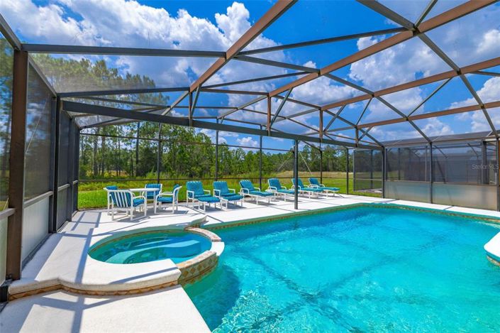 Image No.6-5 Bed Property for sale