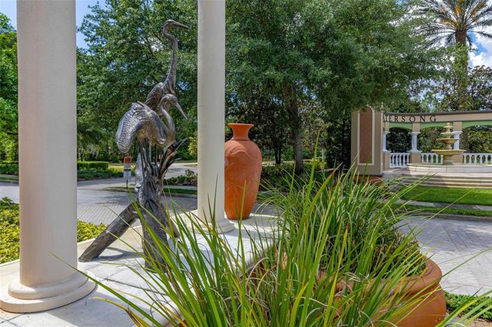 Image No.80-5 Bed Property for sale