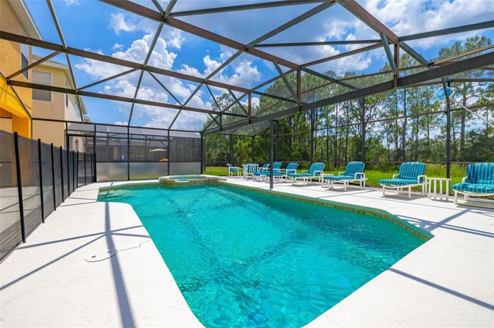 Image No.9-5 Bed Property for sale