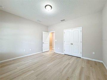 3854745b