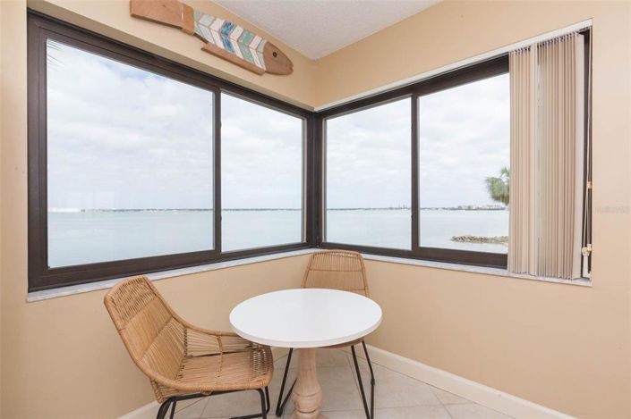 Image No.19-2 Bed Property for sale