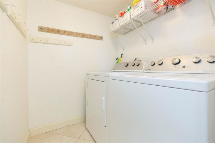 Image No.28-2 Bed Property for sale