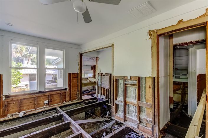 Image No.10-Propriété de 6 chambres à vendre à Floride