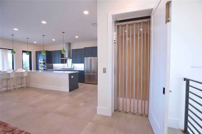 Image No.11-3 Bed Property for sale