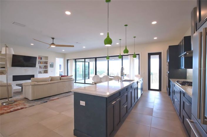 Image No.20-3 Bed Property for sale