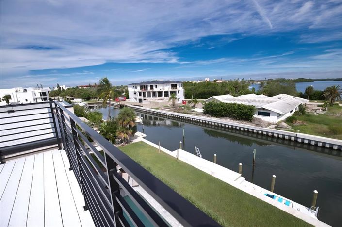 Image No.52-3 Bed Property for sale