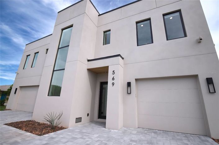 Image No.6-3 Bed Property for sale