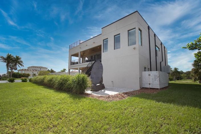 Image No.60-3 Bed Property for sale