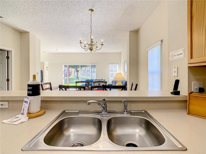 Image No.10-3 Bed Townhouse for sale