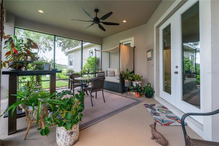 Image No.38-5 Bed Property for sale