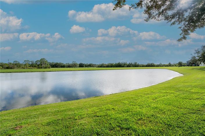 Image No.44-5 Bed Property for sale