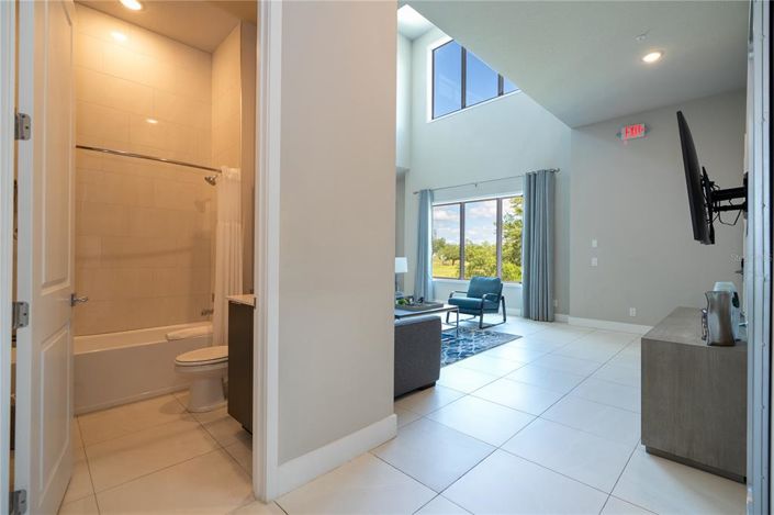 Image No.47-5 Bed Property for sale