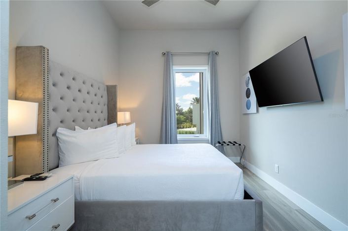 Image No.49-5 Bed Property for sale