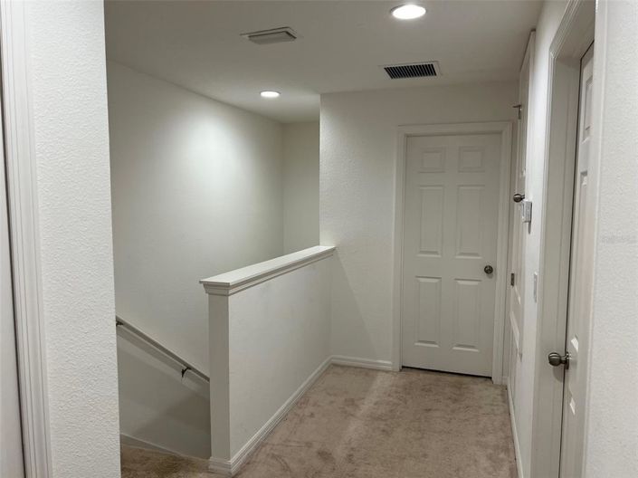 Image No.13-3 Bed Townhouse for sale