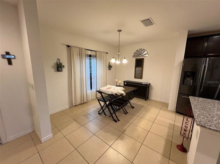 Image No.5-3 Bed Townhouse for sale