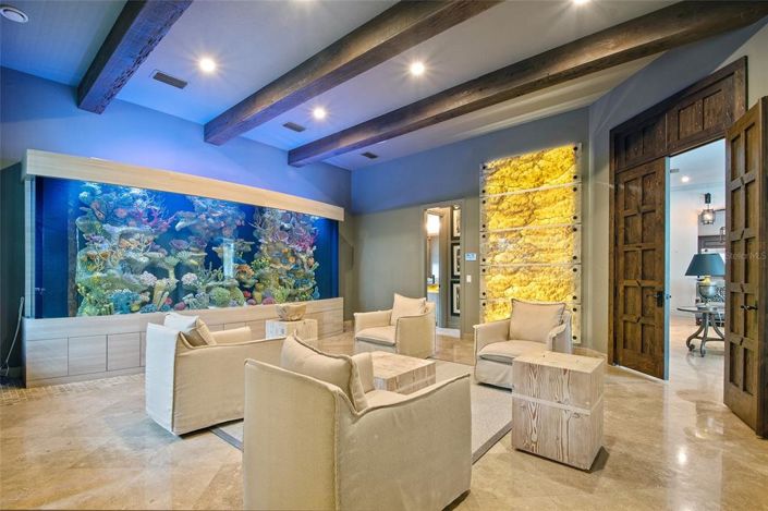 Image No.25-5 Bed Property for sale